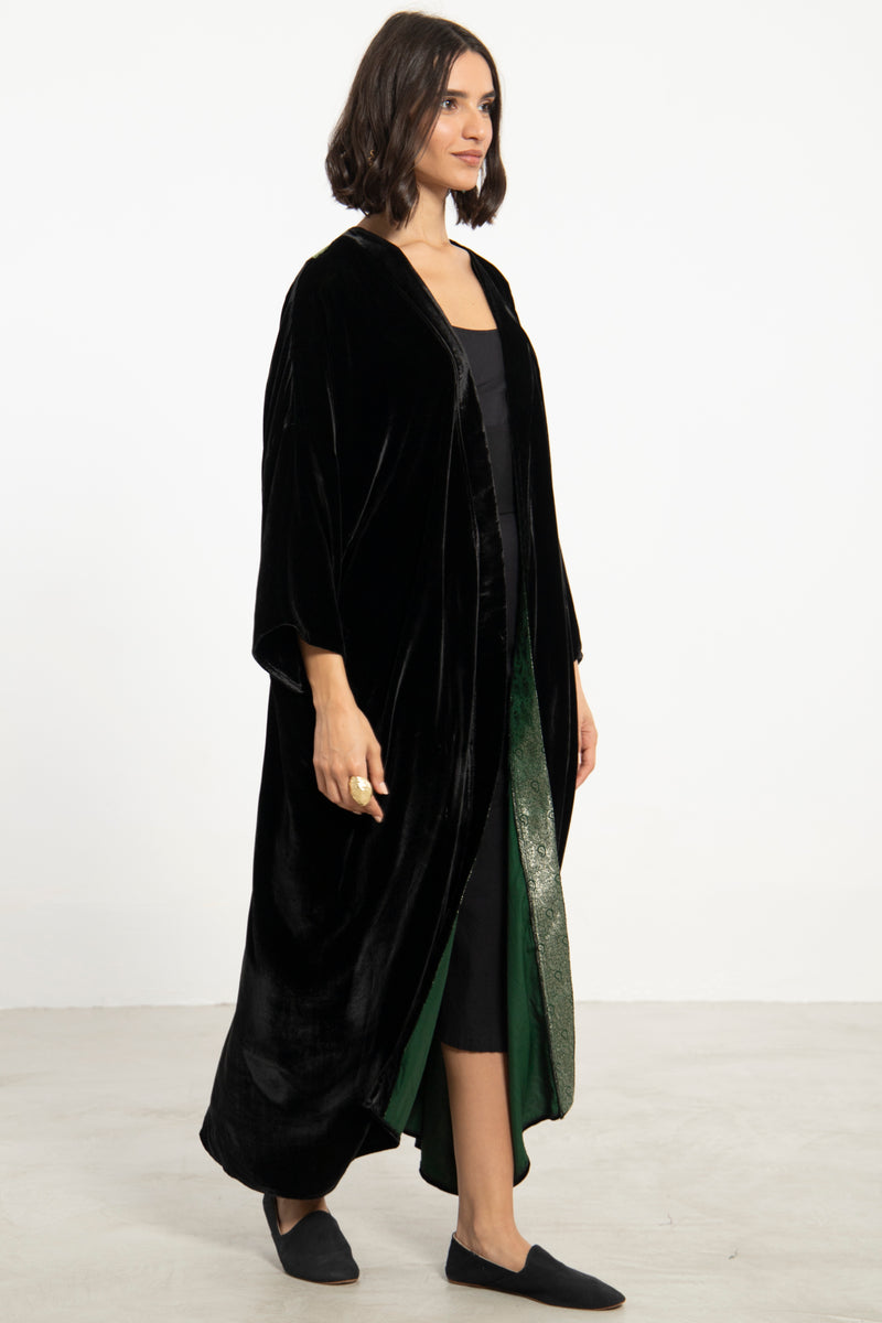 Kim Velvet Zebra Abaya