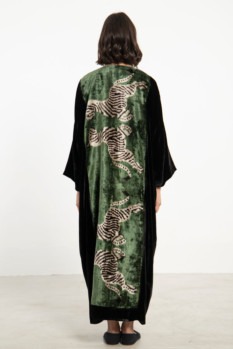 Kim Velvet Zebra Abaya