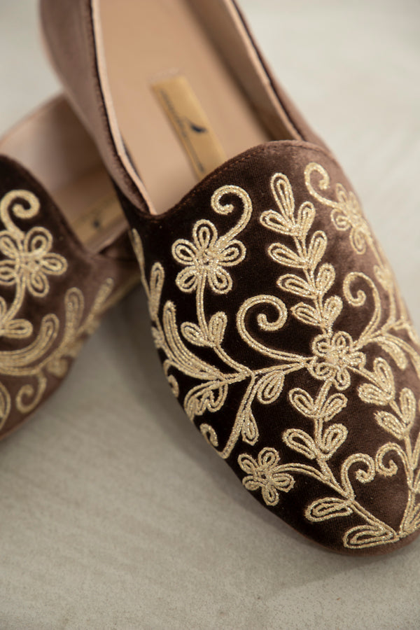 Velvet Embroidered Babouche