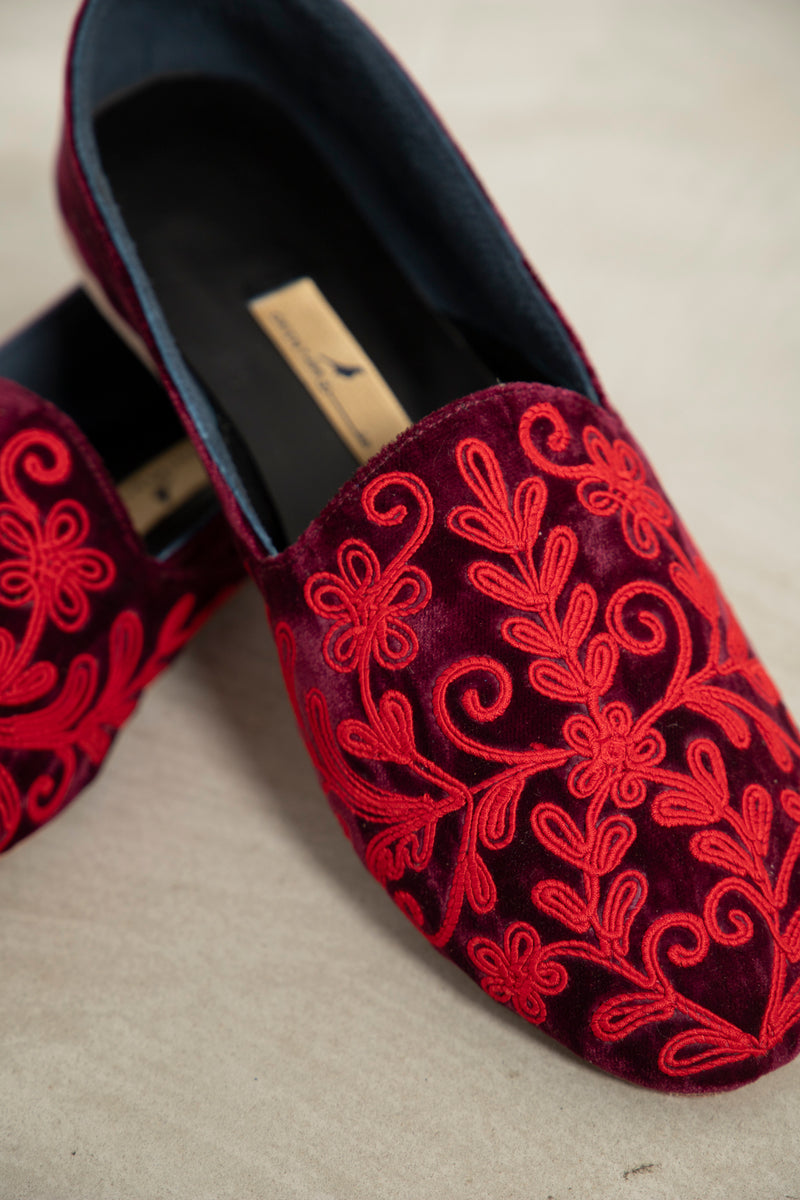 Velvet Embroidered Babouche