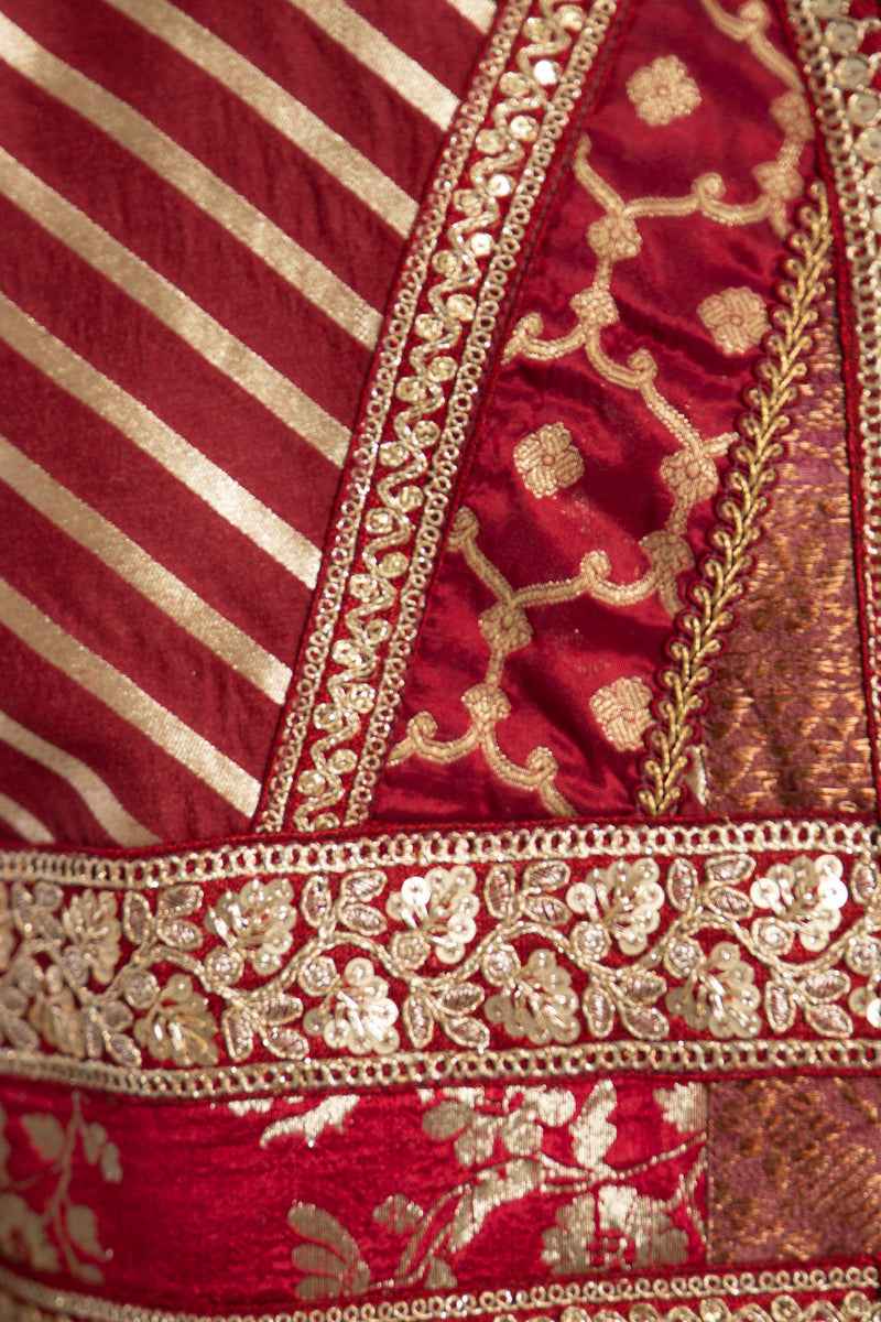 Sahriye Silk Red & Gold Coat