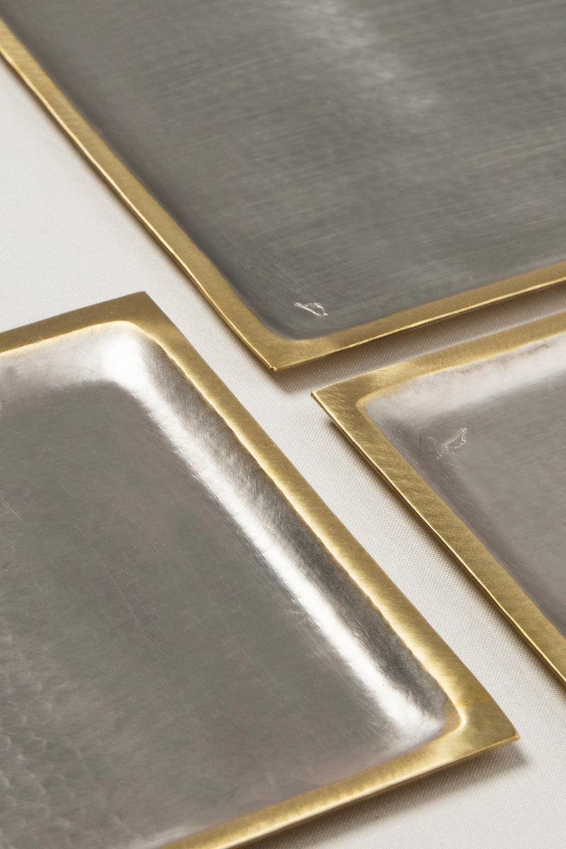 Square Bi-Color Tray