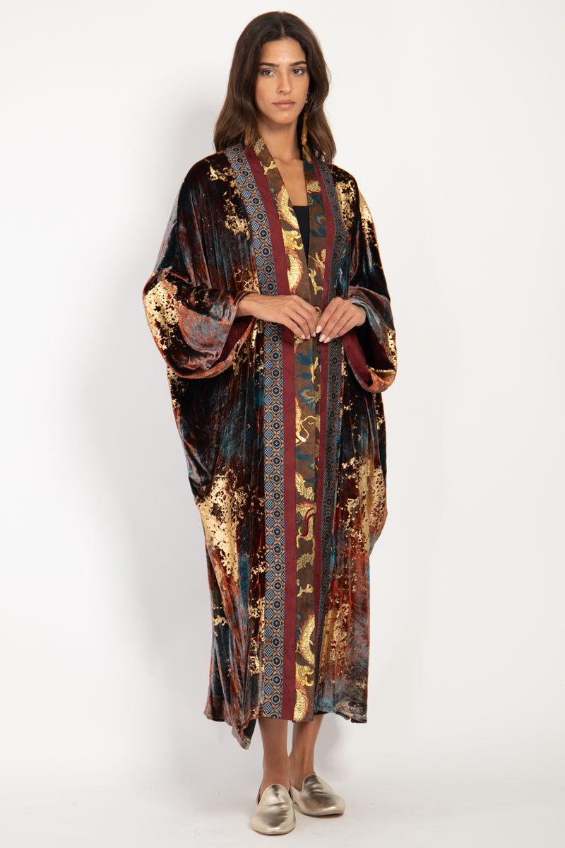 Yasma Velvet Gold Brushstrokes Abaya