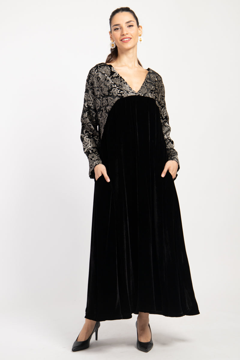 Rahif Velvet Black Dress