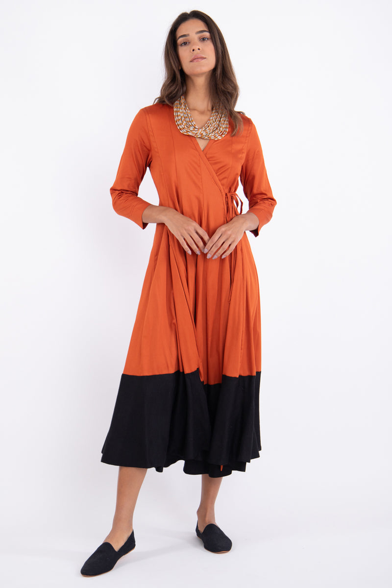 Chafa Cotton Orange With Black Dress
