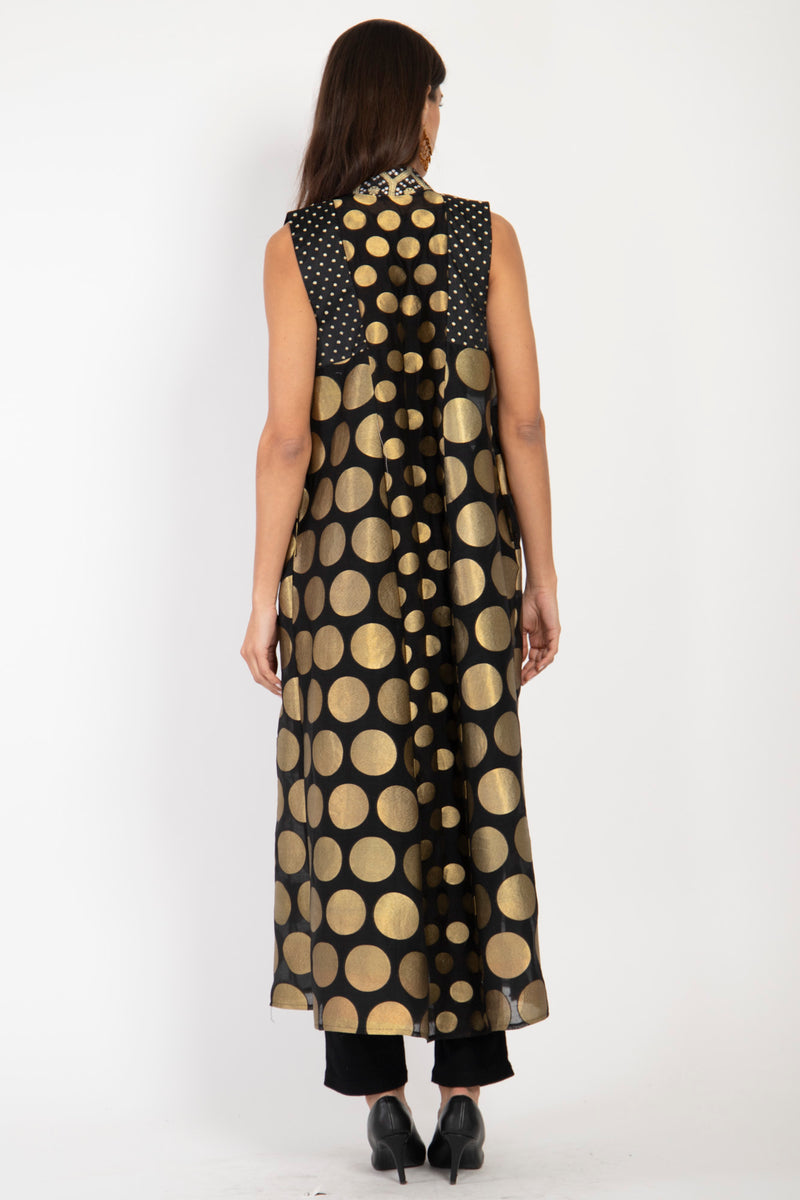 Rim Silk Handwoven Black & Gold Sleeveless Coat