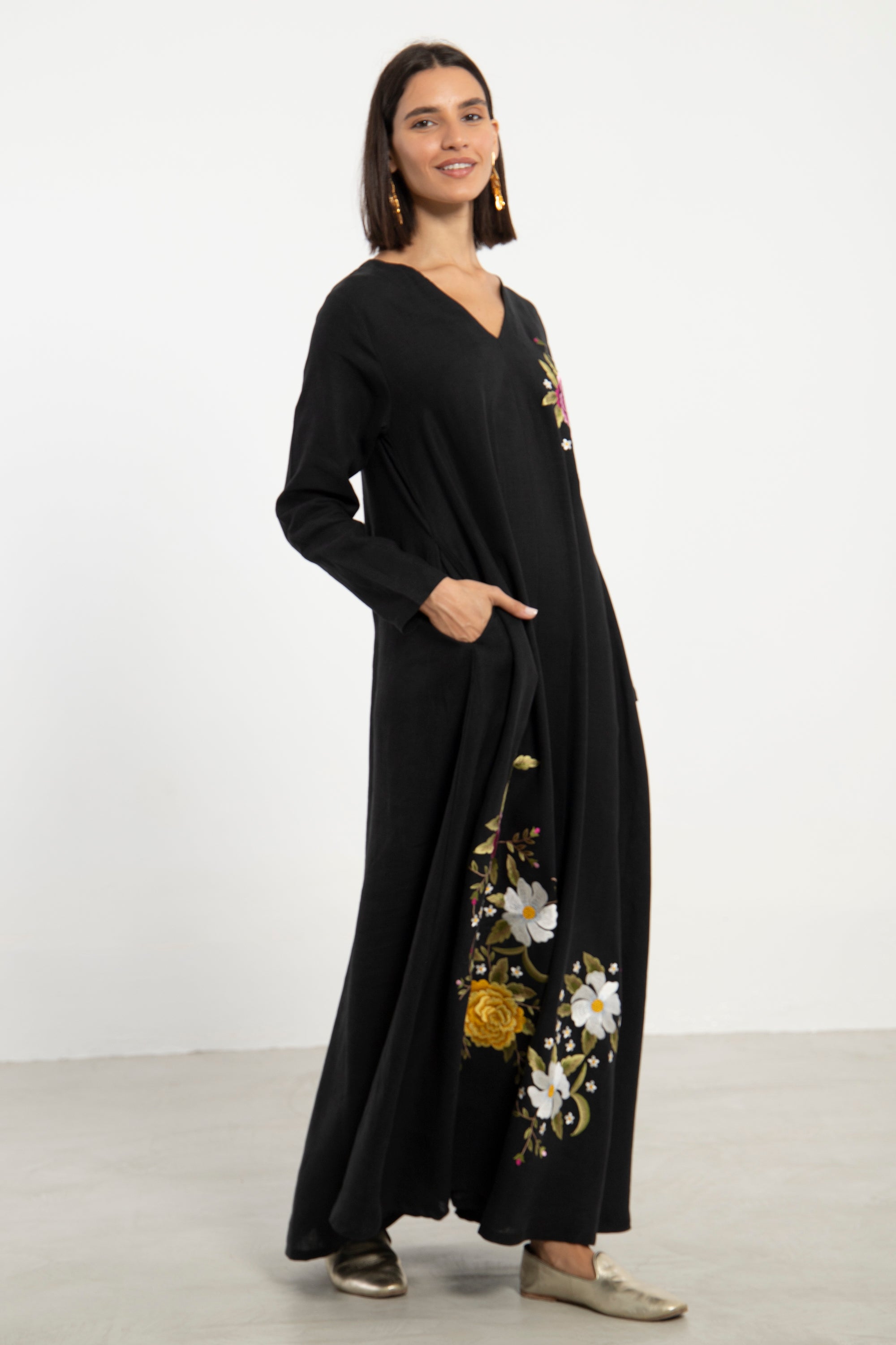 neena linen dress La Luna 11