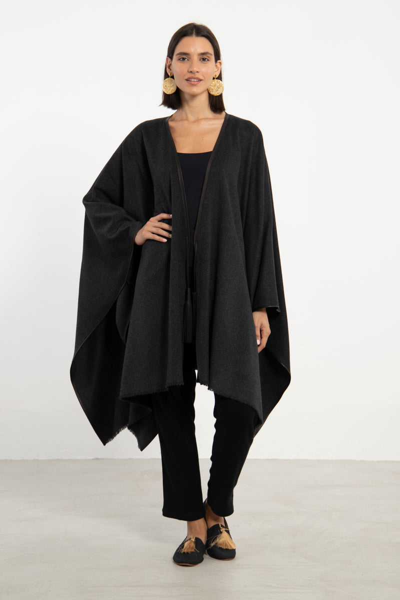 Bactrian Fur Grey Poncho