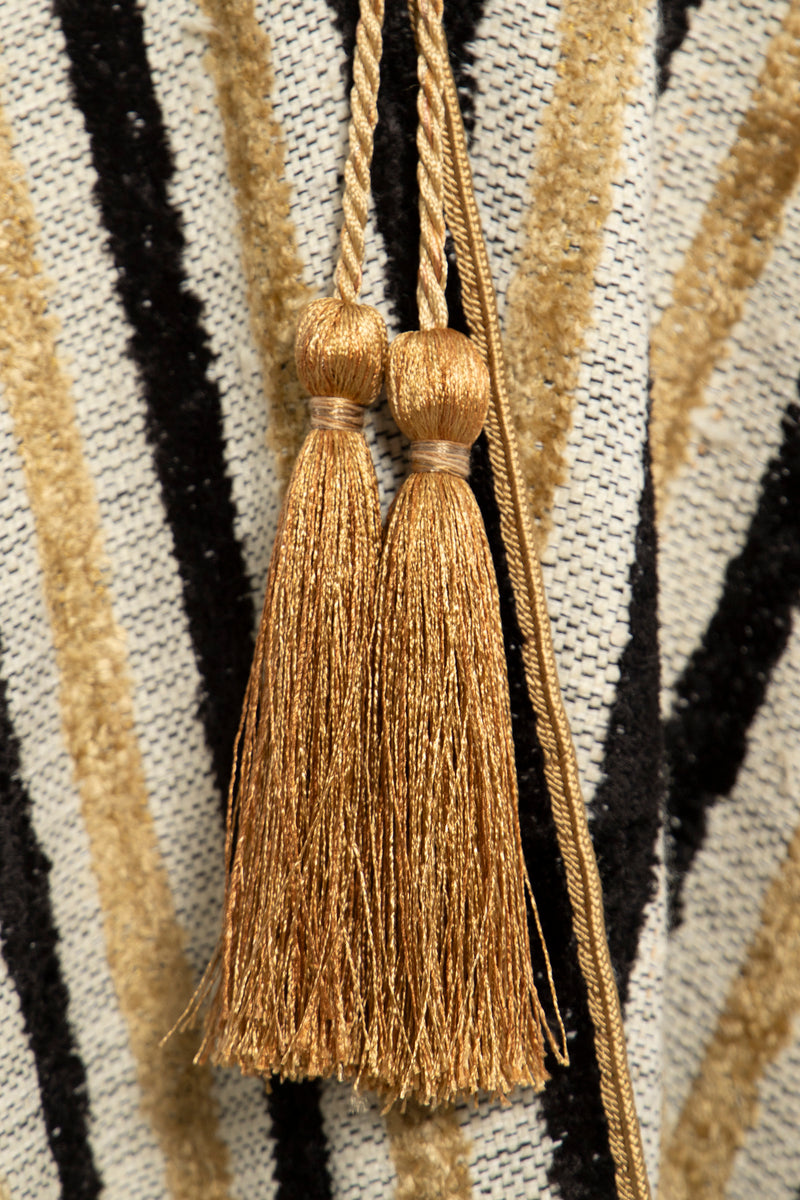 Aida Wool Black and Gold Abaya
