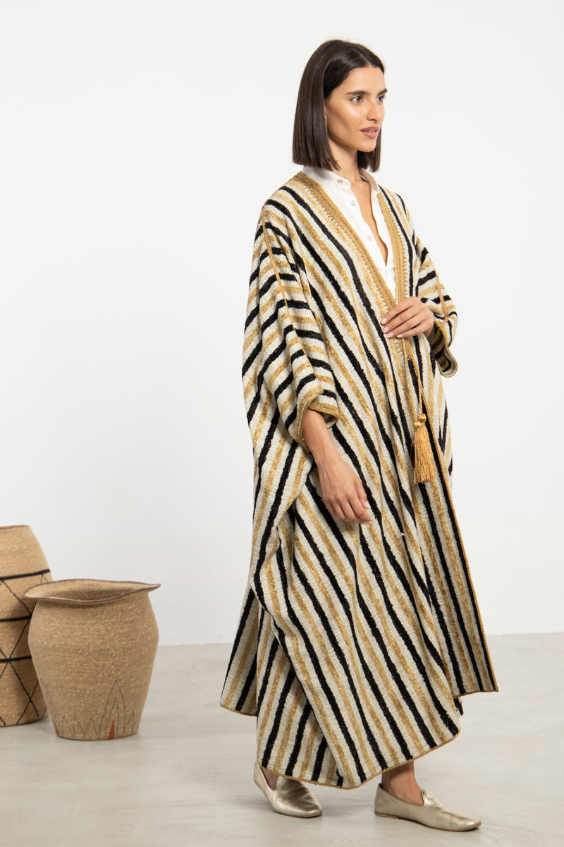 Aida Wool Black and Gold Abaya