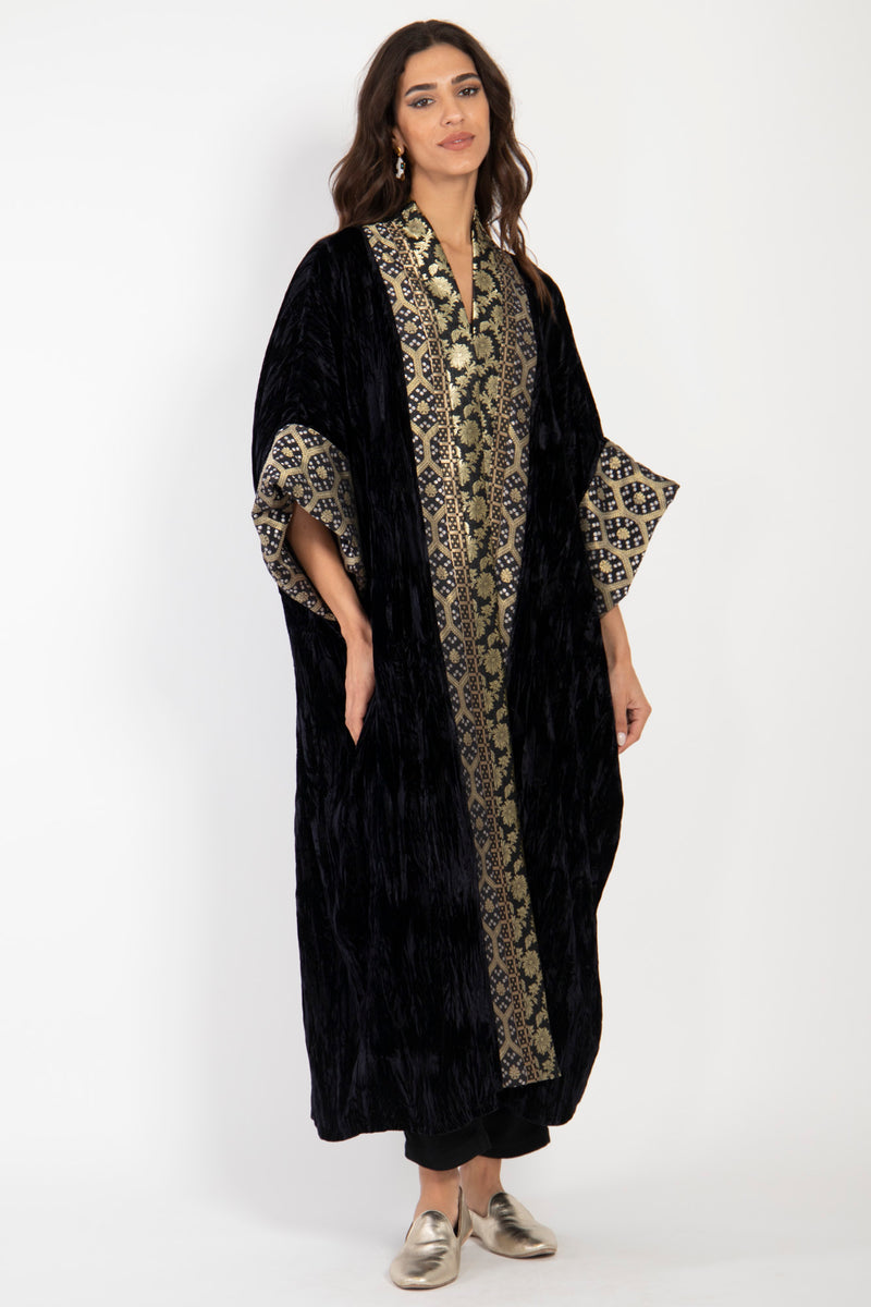 Yasma Crushed Velvet Black Abaya