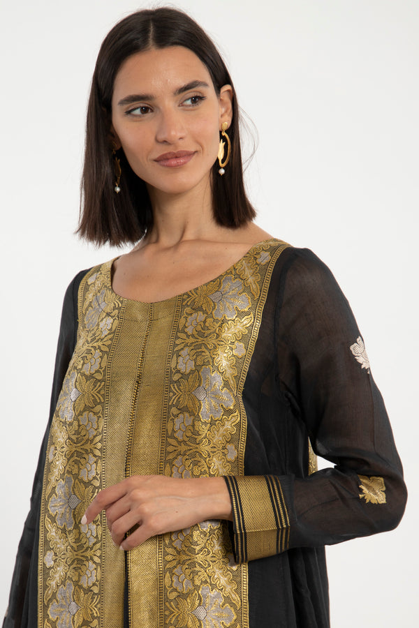 One-Of-A-Kind Souraya Silk Black and Gold Dress