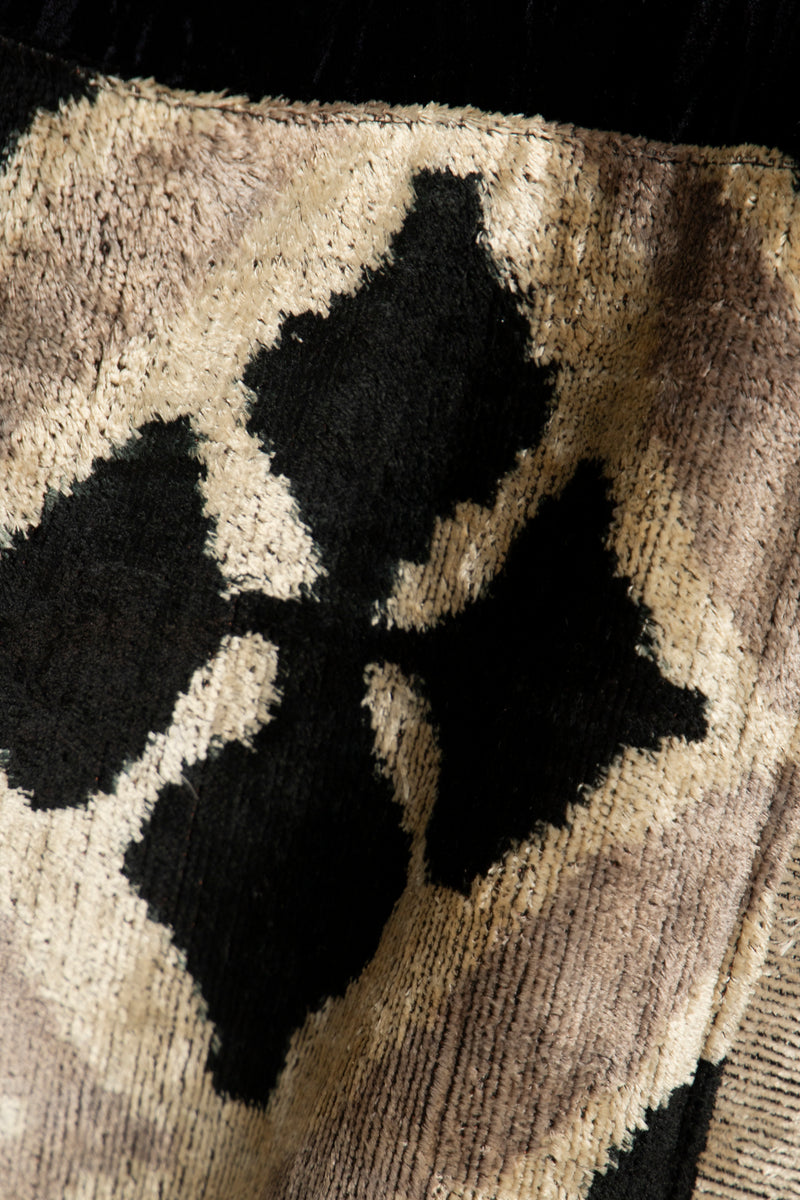 Sherif Velvet Ikat Black & White Abaya