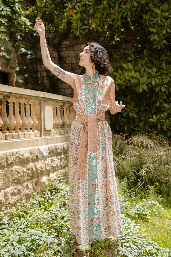 Rim Silk Dupion Pastel Abaya – Sleeveless