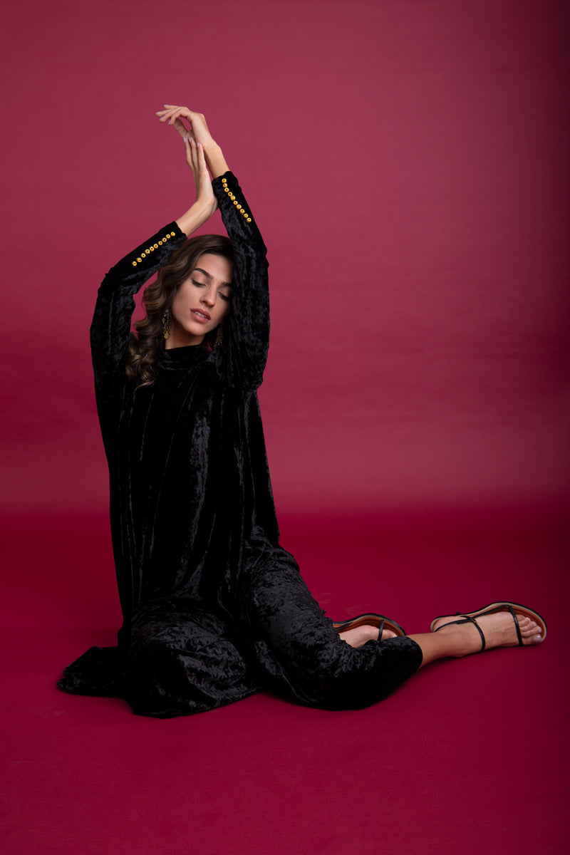 Gigi Velvet Black Dress