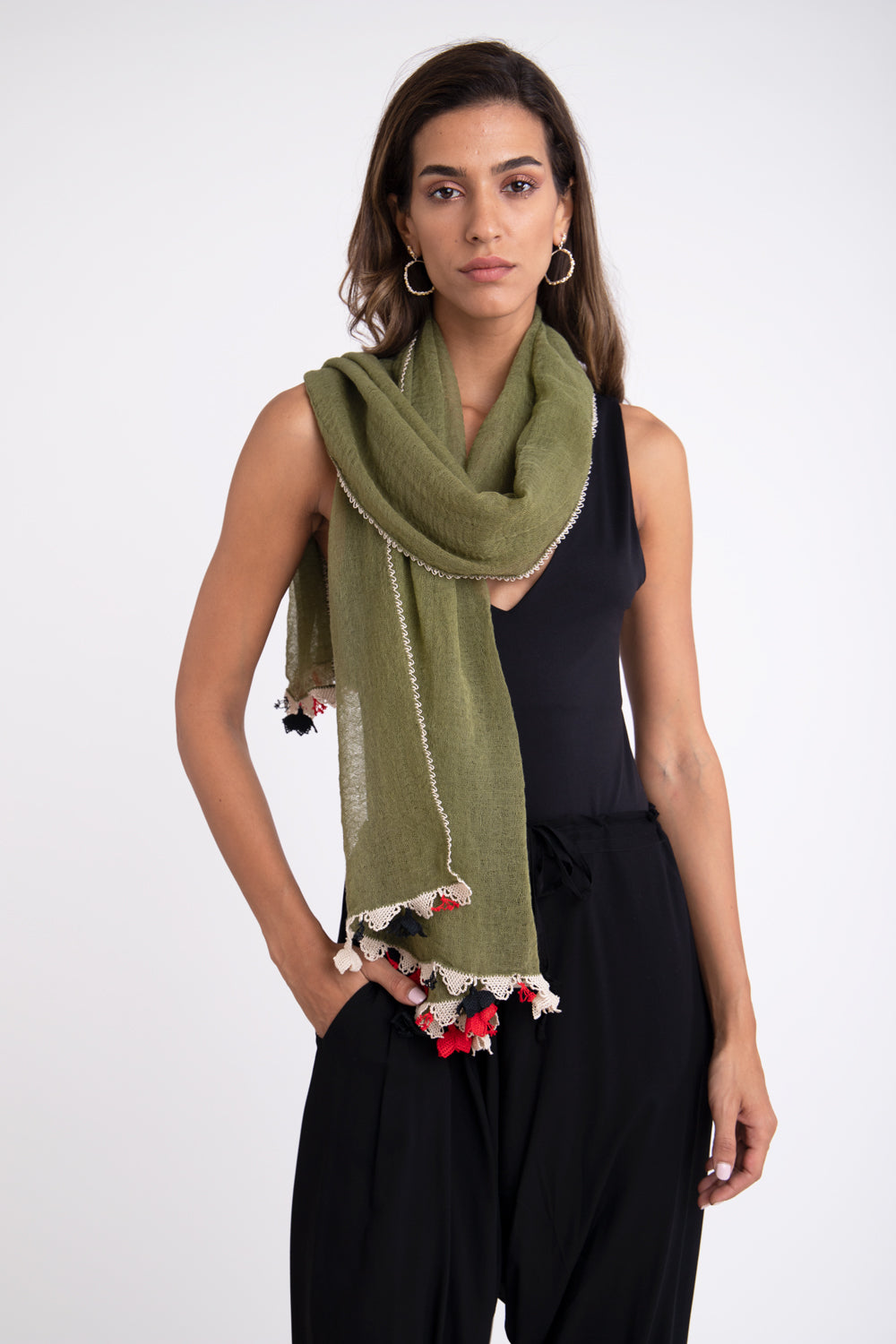 Wrap in Elegance: Discover Our Luxurious Scarves Collection