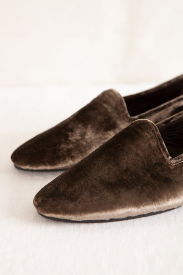 Silk Velvet Brown Babouche