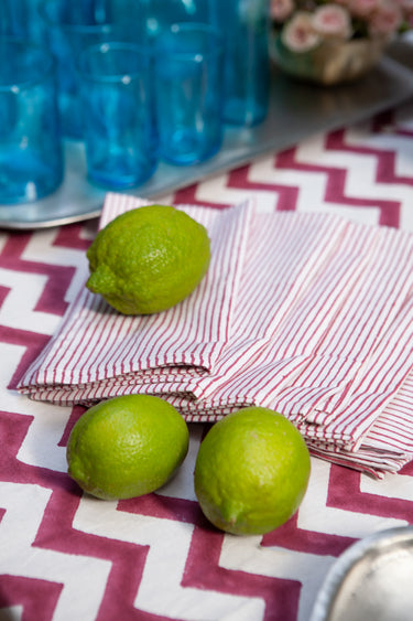 Chevron Red Tablecloth and Napkins Set
